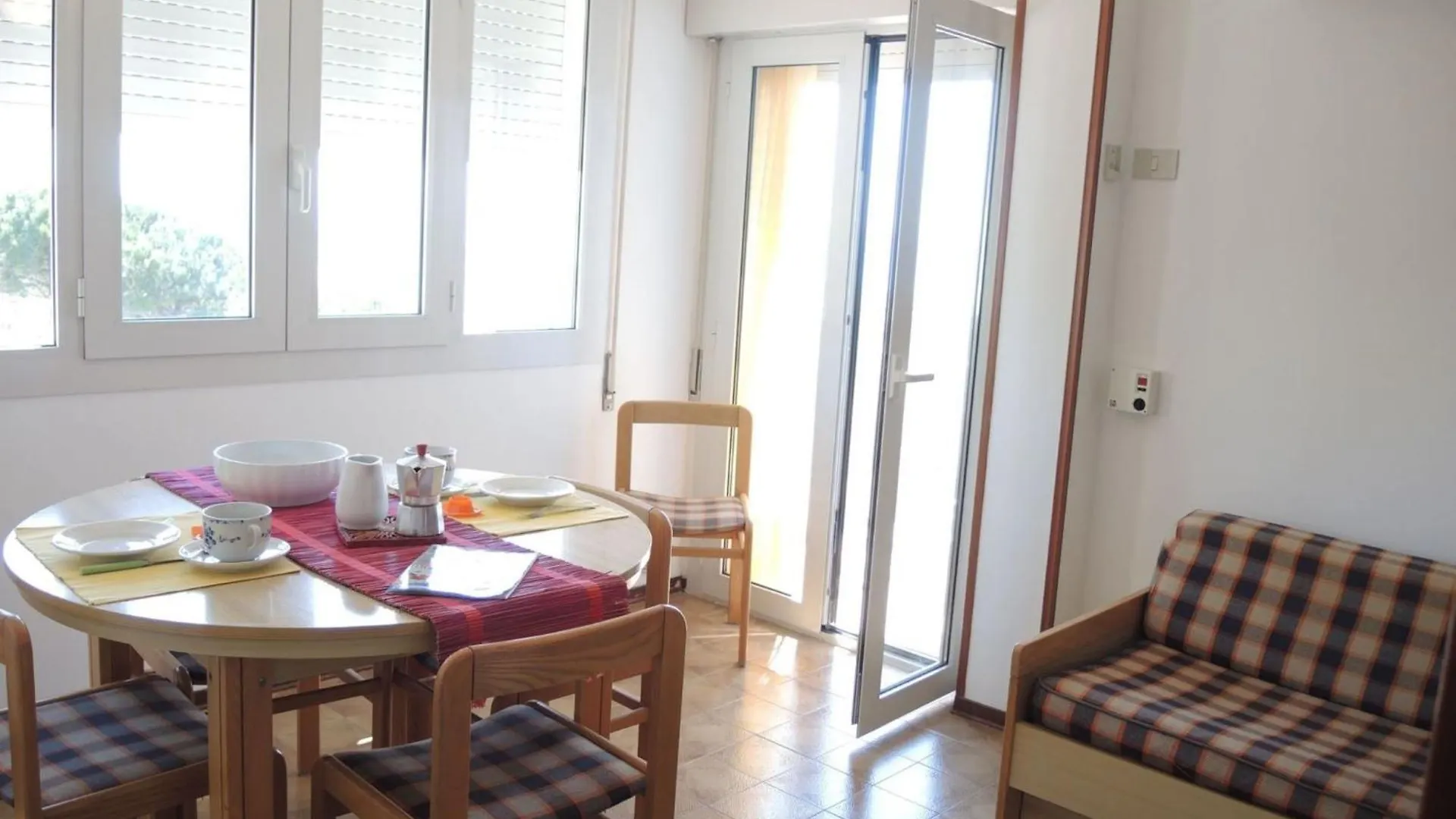Cozy Flat With Amazing Seaview In Bibione Apartment